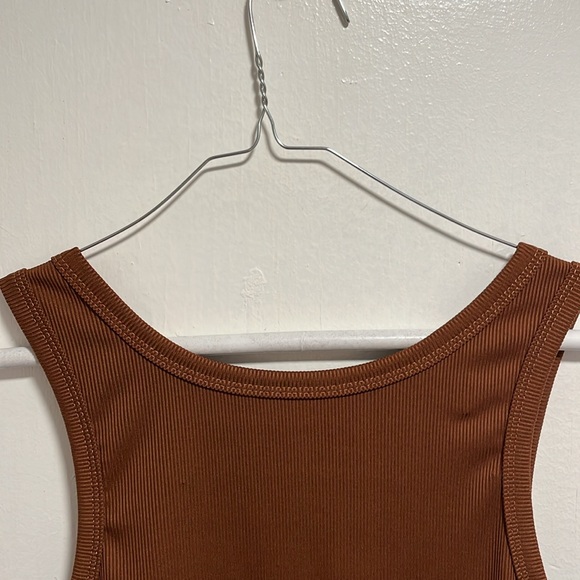 SHEIN Tank Top - Picture 5 of 10